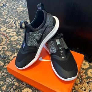 Nike Kids Flex Rebel GS Running Shoes Size 3Y